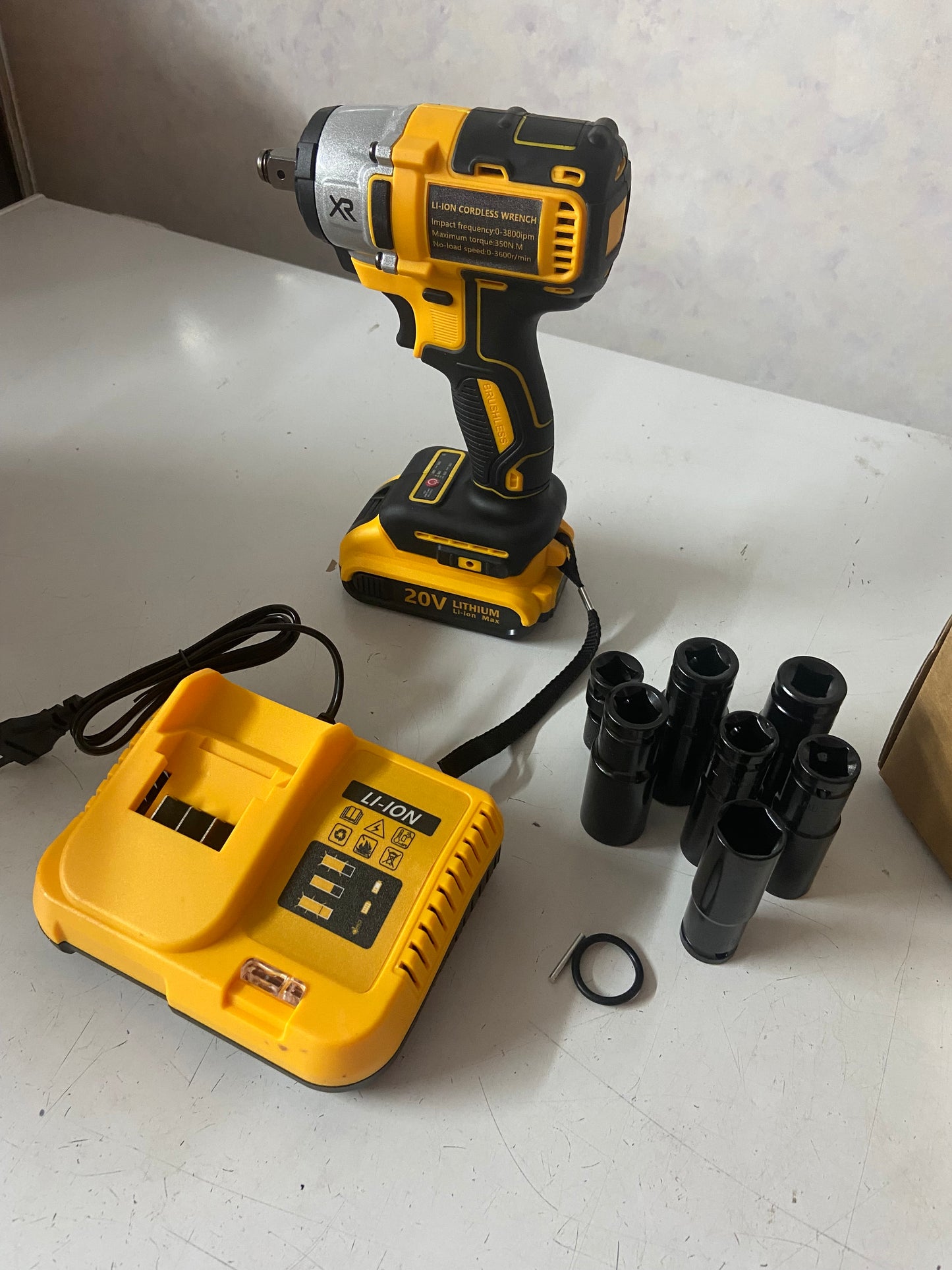 20V Cordless Impact Wrench Kit – Li-Ion Rechargeable