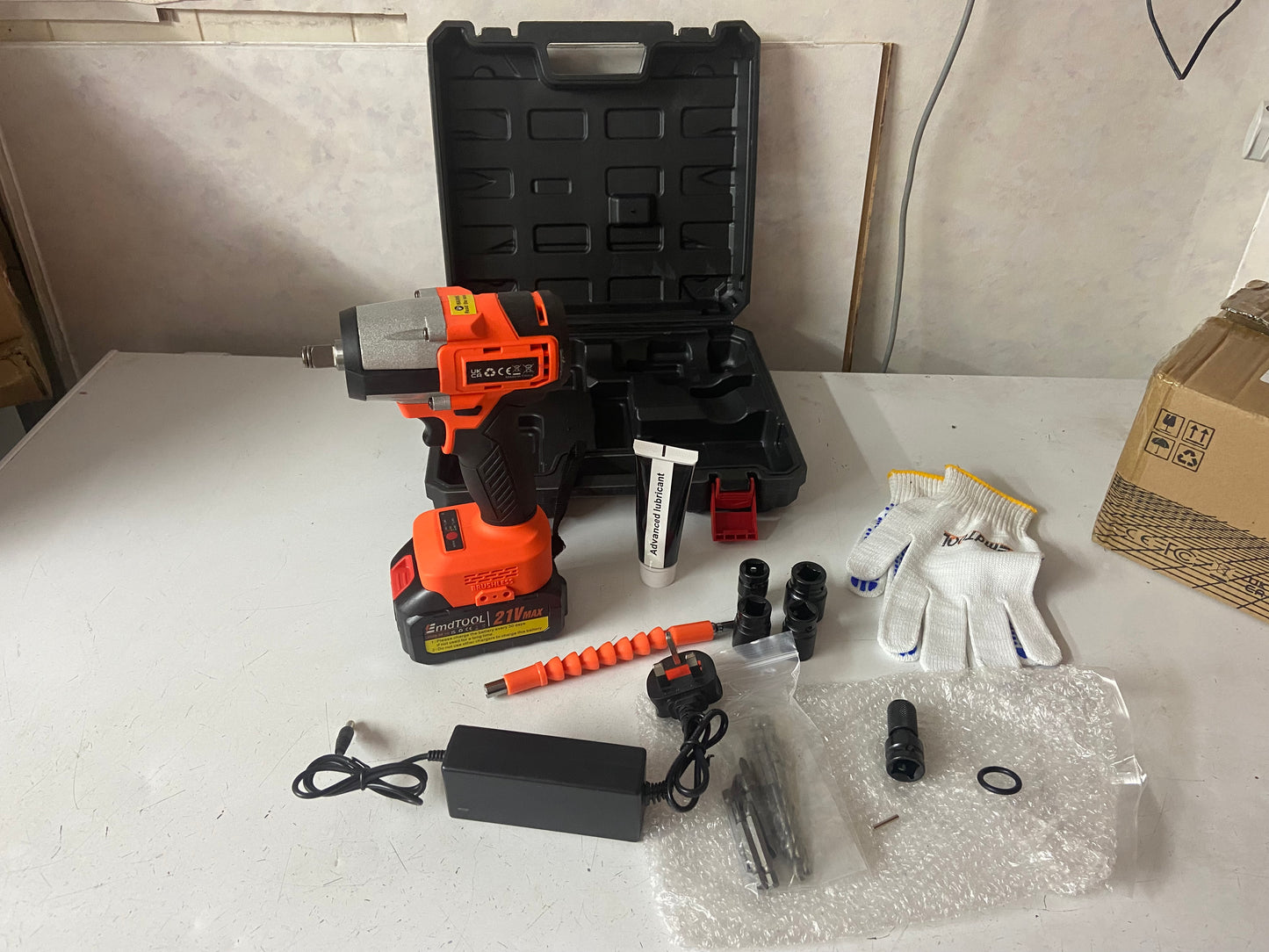 Cordless Electric Impact Wrench Kit 21V