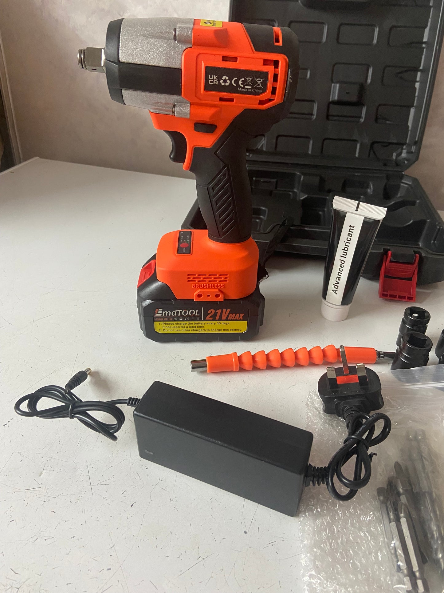 Cordless Electric Impact Wrench Kit 21V